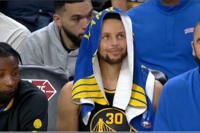 米乐m6app-包含尤文图斯后防双雄合璧，完胜对手稳操胜券的词条