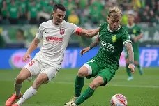 米乐m6-莱万特主场大捷，豪取三分升至中游的简单介绍