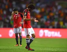 包含佛罗伦萨锋线反击威力强大，伺机偷袭取胜的词条